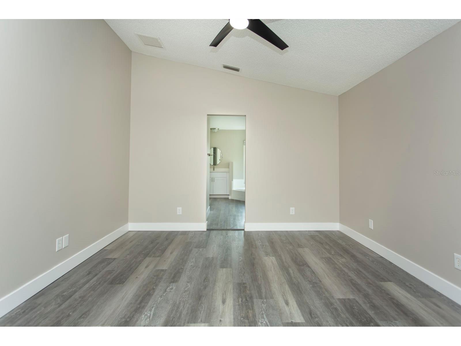 5405 Queen Victoria Drive Leesburg FL 34748 W7882213 image25