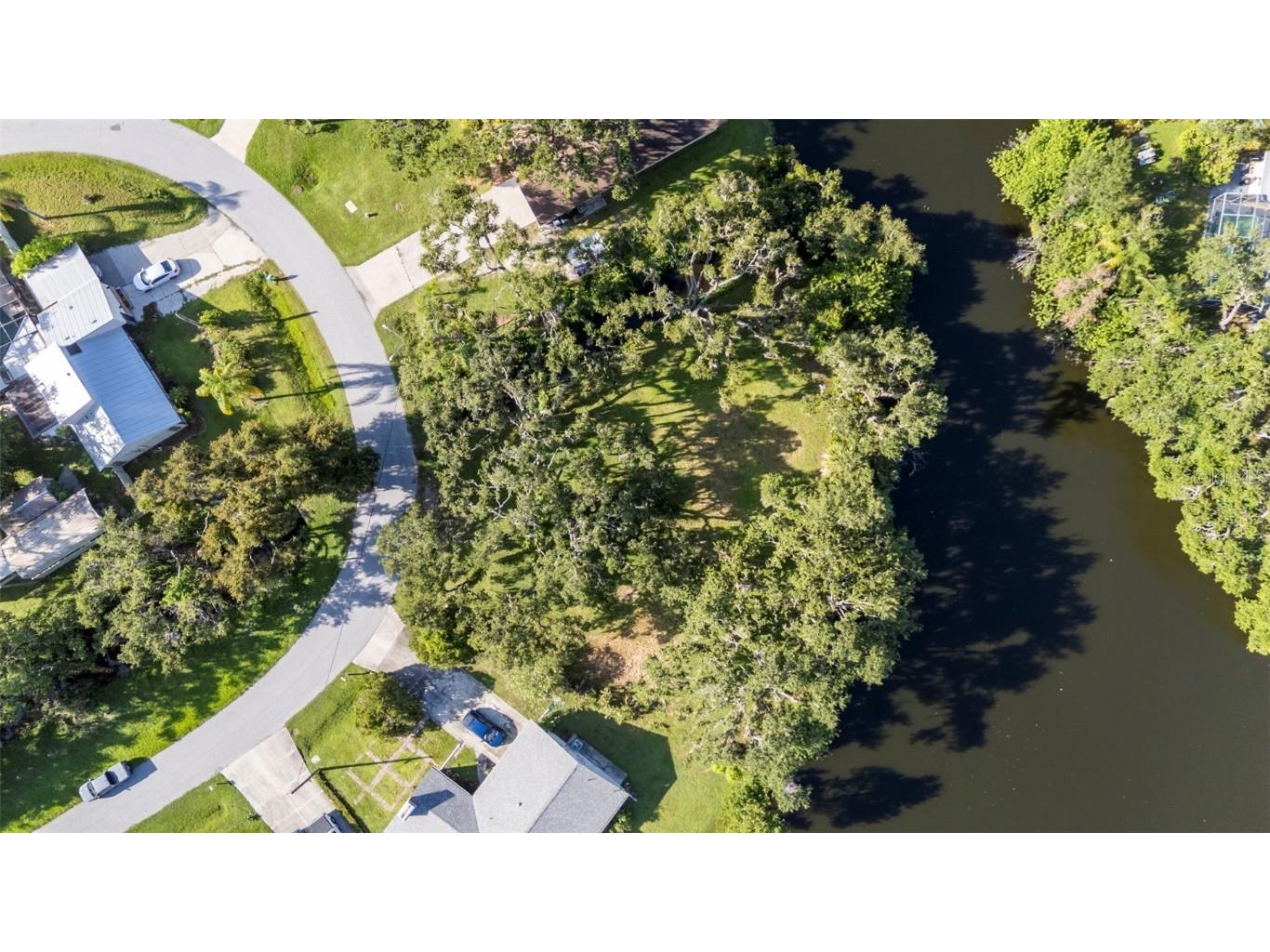 5405 San Juan Drive Sarasota FL 34235 - DESOTO LAKES A4631529 image13