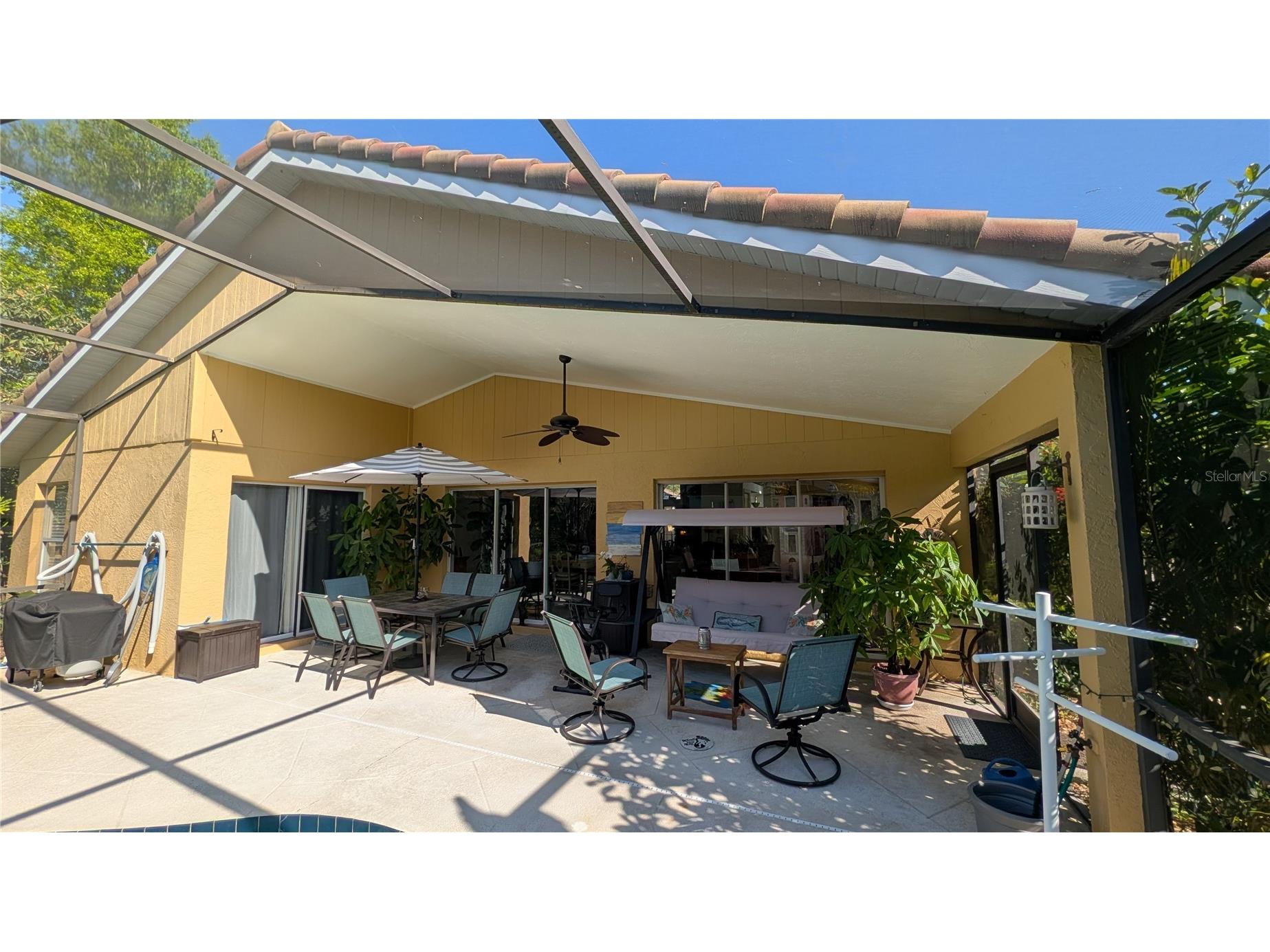 5406 83rd Terrace E Sarasota FL 34243 A4696432 image16
