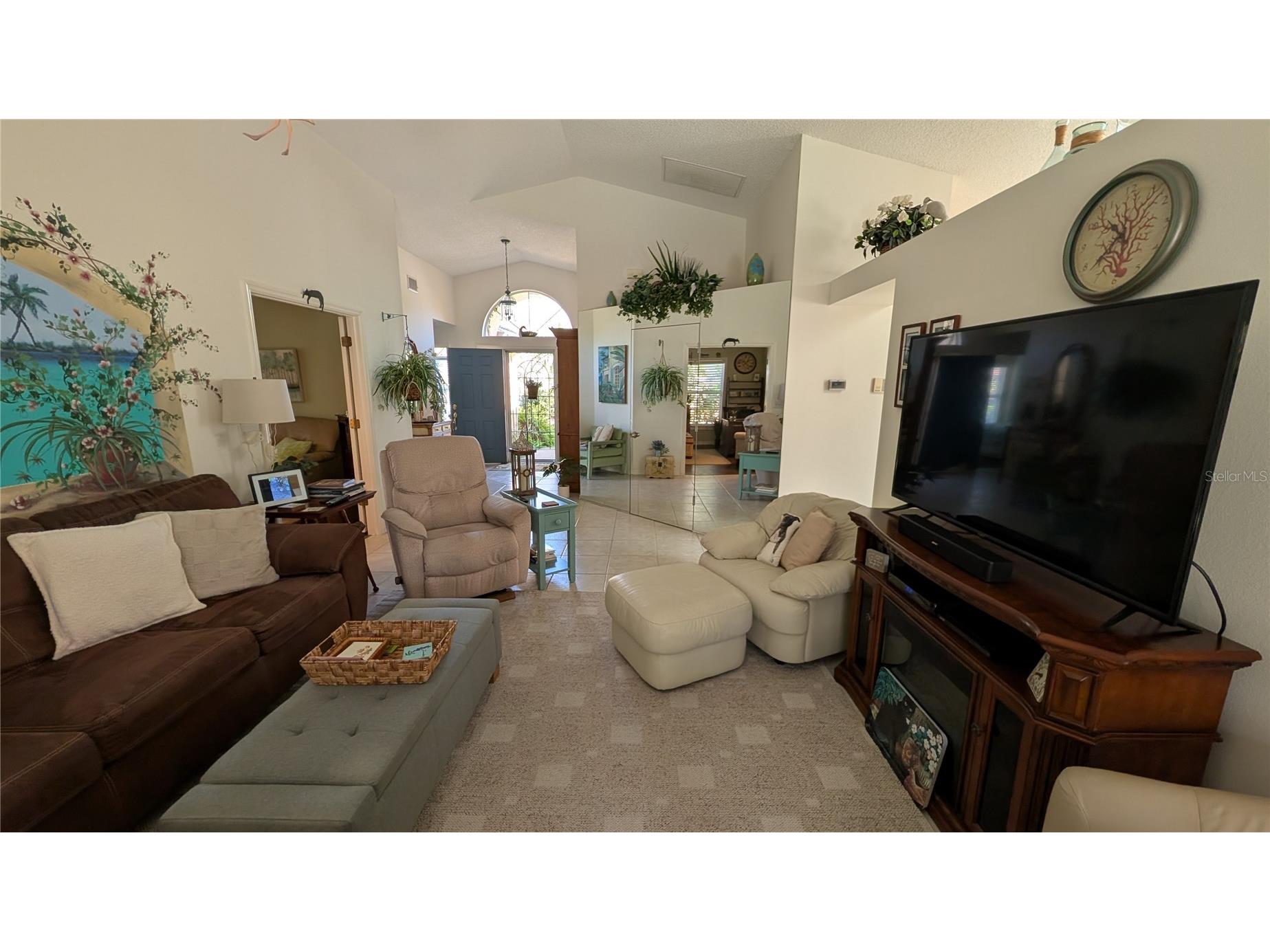 5406 83rd Terrace E Sarasota FL 34243 A4696432 image4