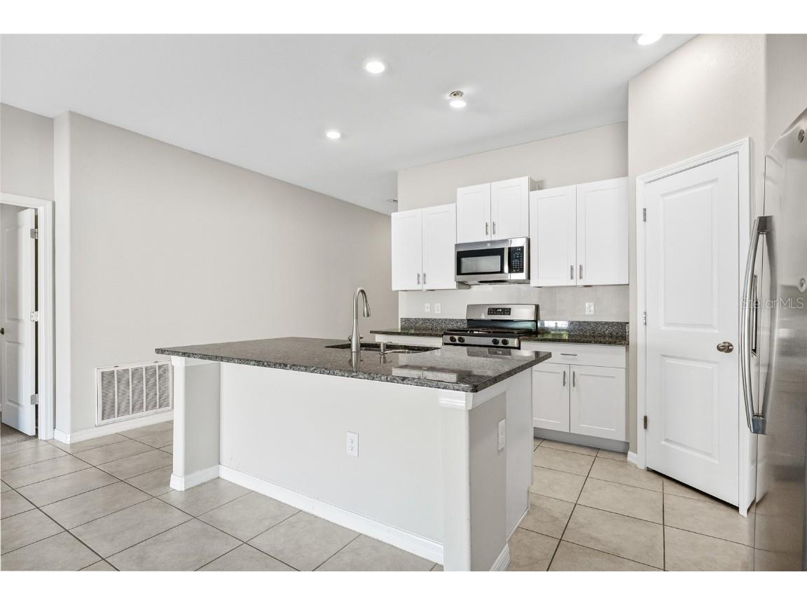 5406 Amaryllis Garden Street Apollo Beach FL 33572 TB8454453 image10