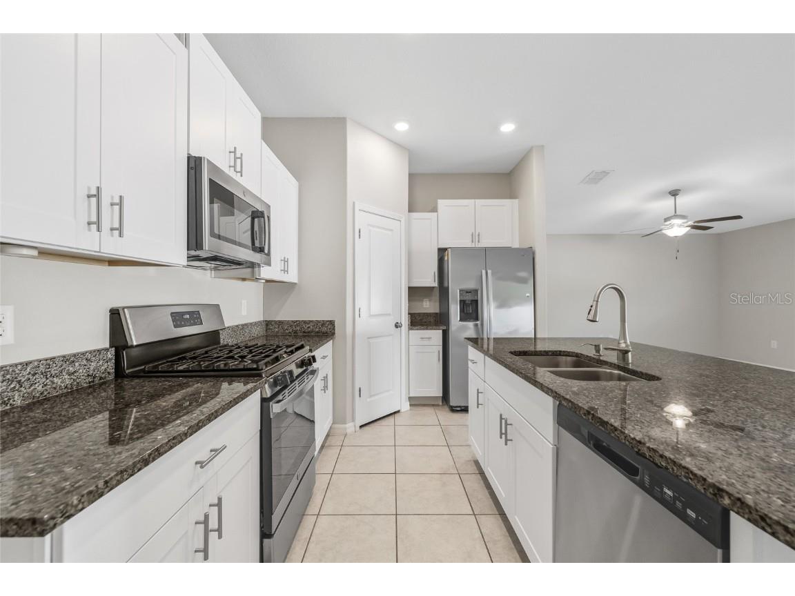 5406 Amaryllis Garden Street Apollo Beach FL 33572 TB8454453 image6