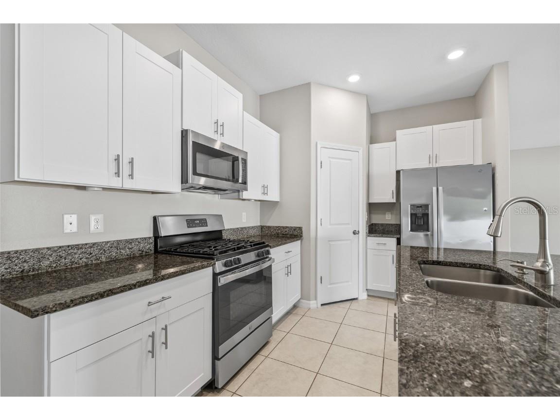 5406 Amaryllis Garden Street Apollo Beach FL 33572 TB8454453 image7