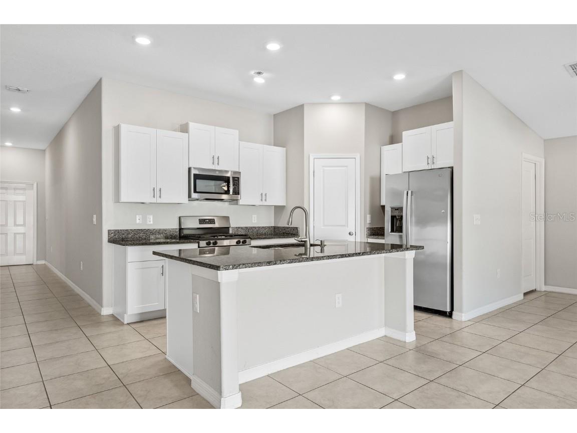 5406 Amaryllis Garden Street Apollo Beach FL 33572 TB8454453 image8