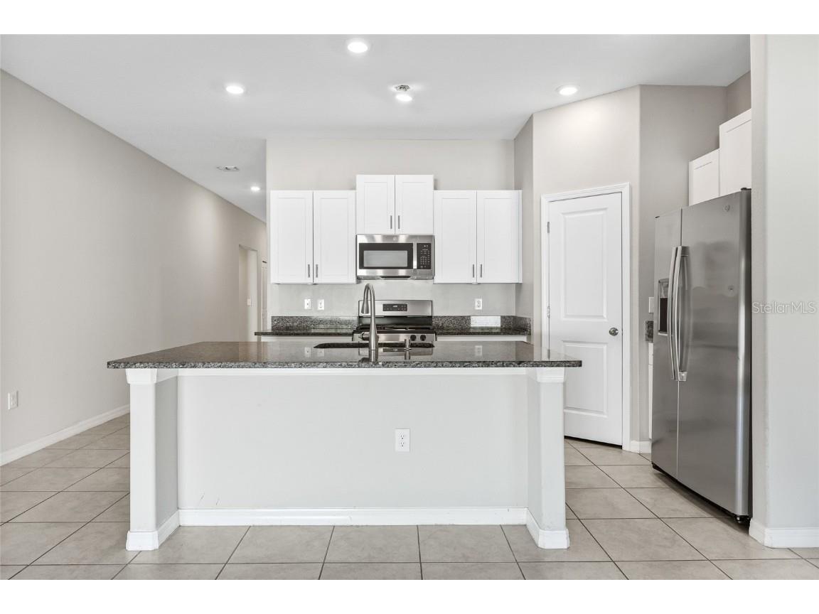 5406 Amaryllis Garden Street Apollo Beach FL 33572 TB8454453 image9