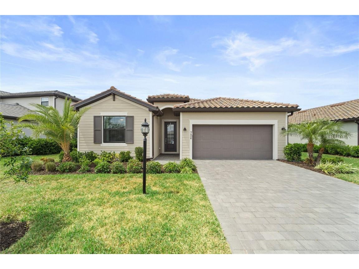 5406 Coral Reef Way Lakewood Ranch FL 34211 A4646809 image1