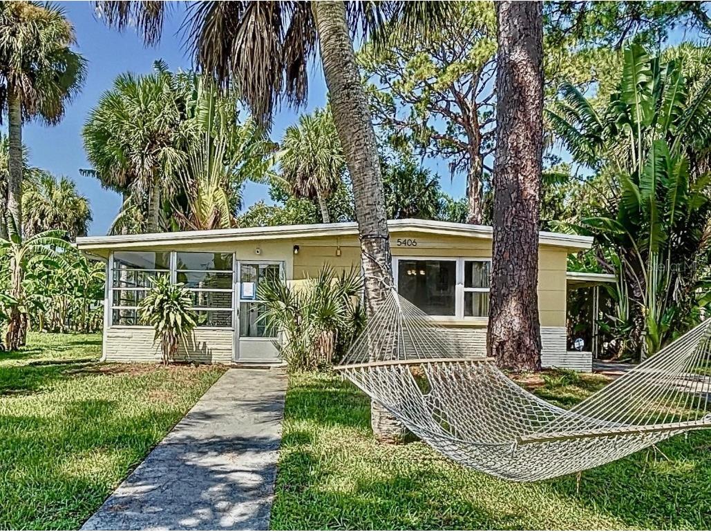 5406 Cotee River Drive New Port Richey FL 34652 W7856924 image1