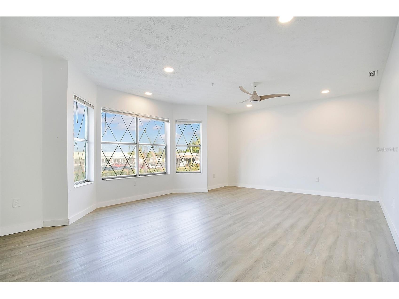 5407 Hansel Avenue #G12 Orlando FL 32809 - CONWAY CHAIN OF LAKES O6395112 image3