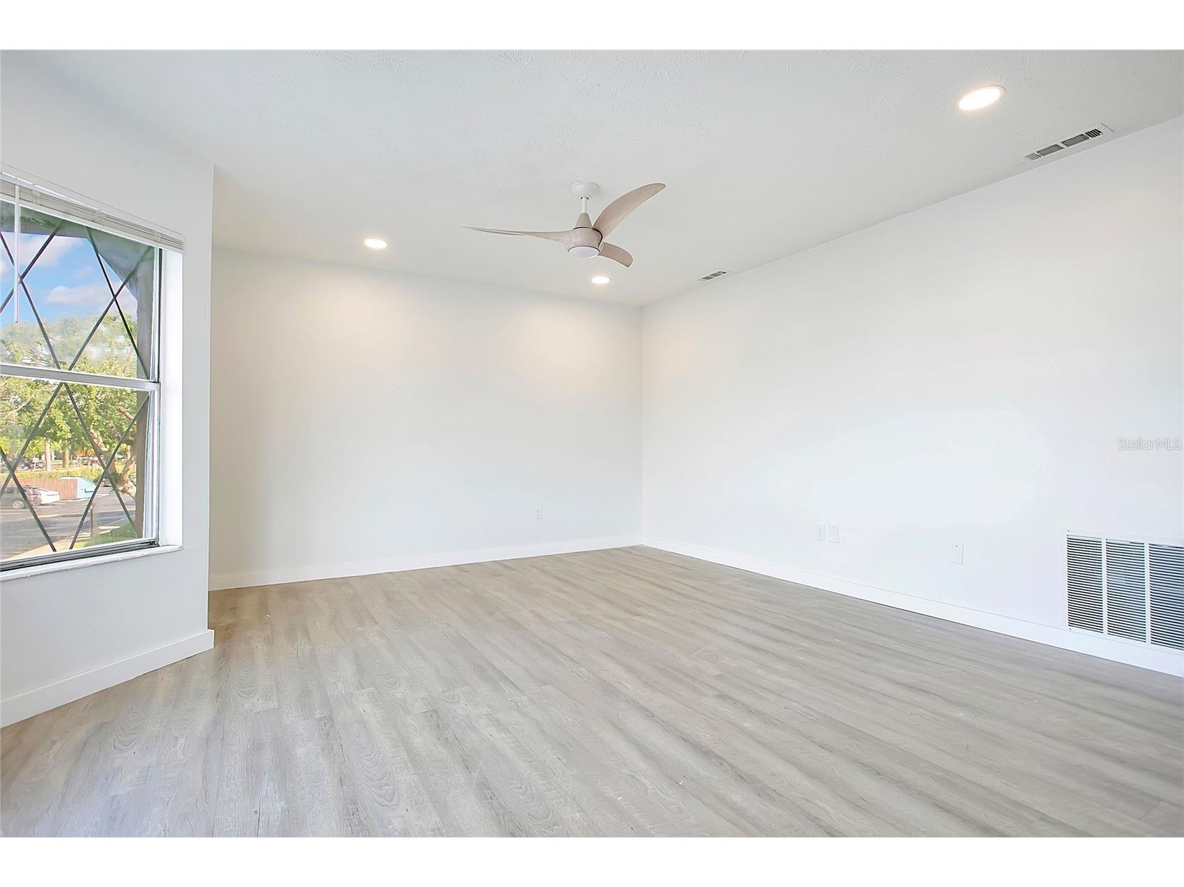 5407 Hansel Avenue #G12 Orlando FL 32809 - CONWAY CHAIN OF LAKES O6395112 image5