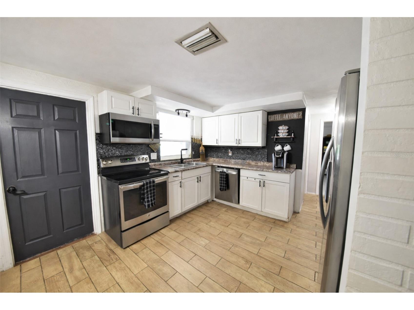 5407 Mac Arthur Avenue New Port Richey FL 34652 TB8507533 image14