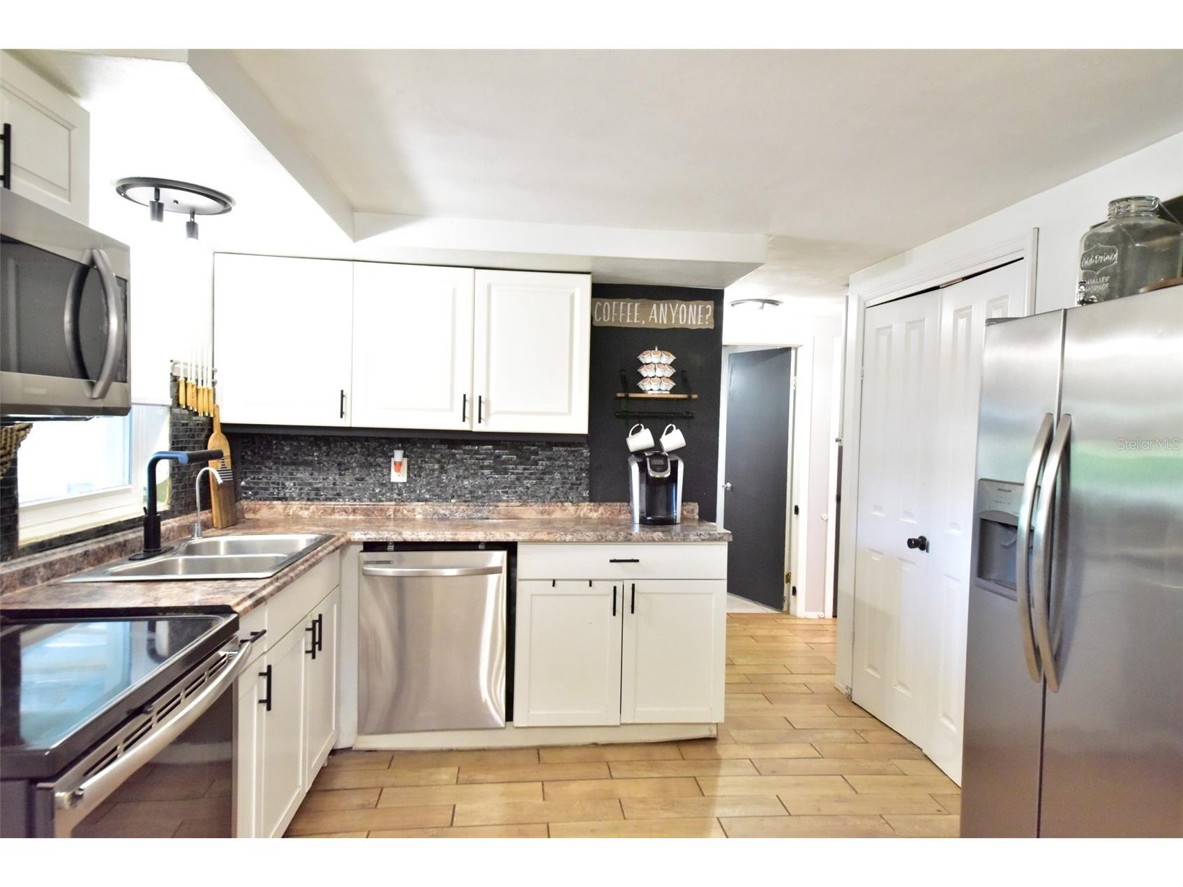 5407 Mac Arthur Avenue New Port Richey FL 34652 TB8507533 image15