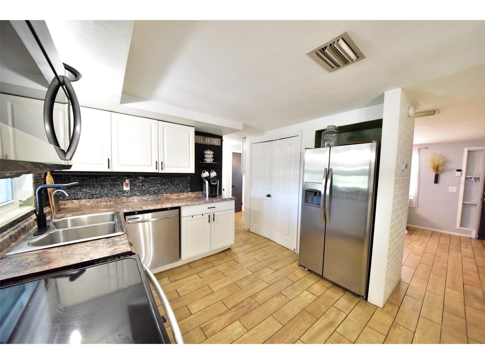 5407 Mac Arthur Avenue New Port Richey FL 34652 TB8507533 image16