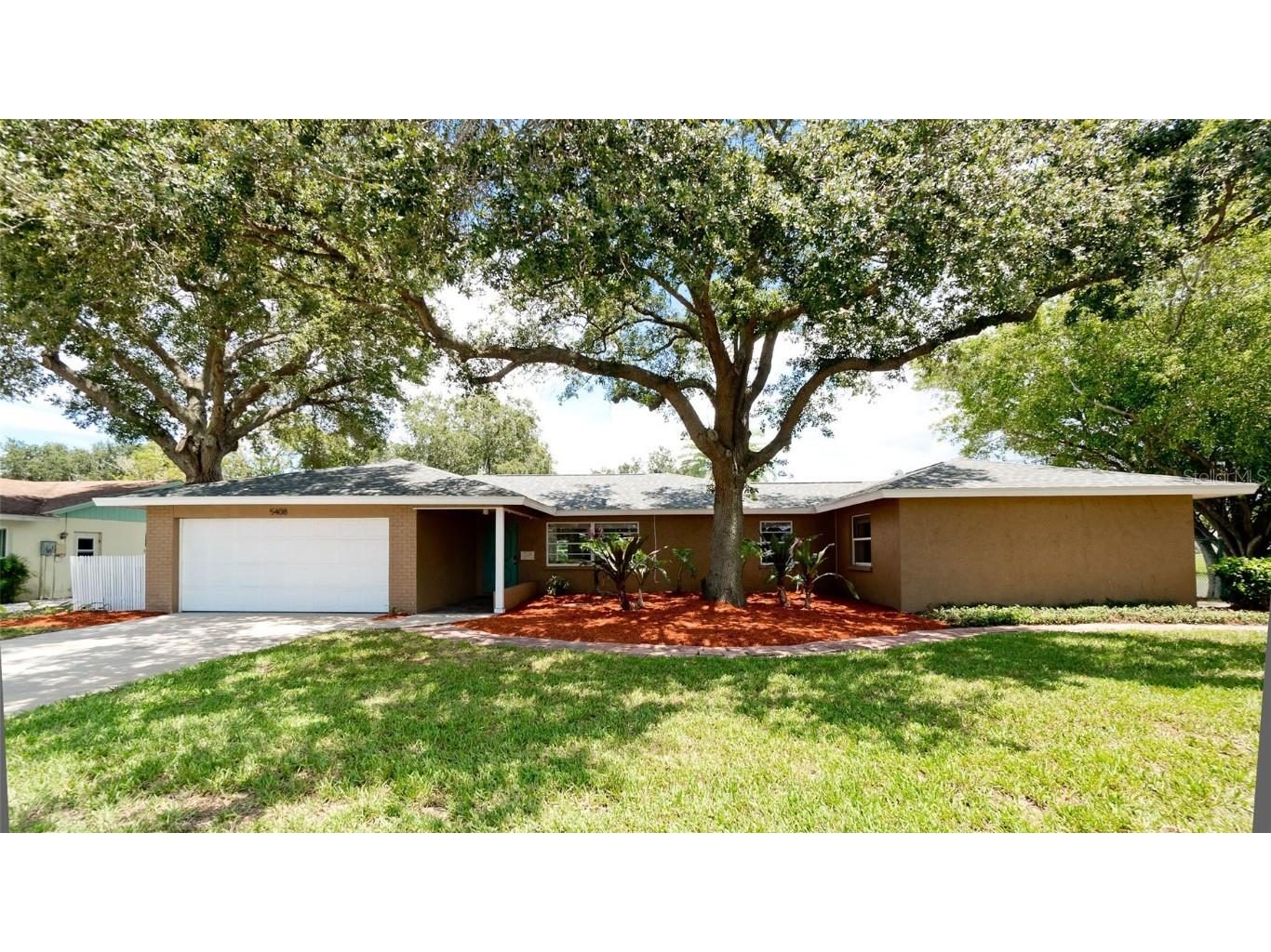 5408 18th Avenue Drive W Bradenton FL 34209 A4636489 image1