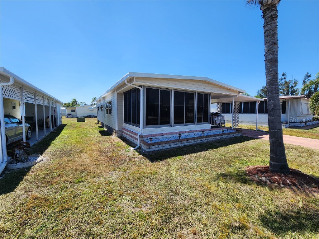 5408 Chateau Lane Bradenton FL 34207 A4649373 image2