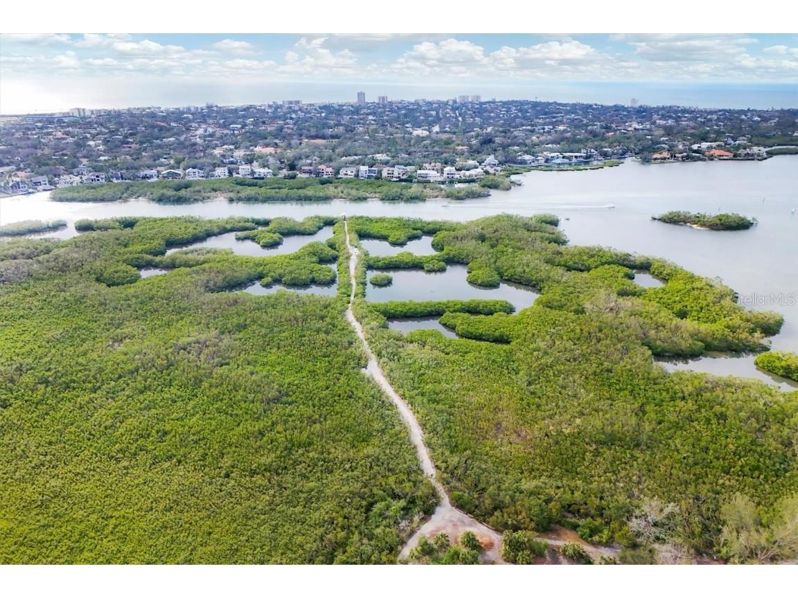 5408 Eagles Point Circle #102 Sarasota FL 34231 A4668010 image47