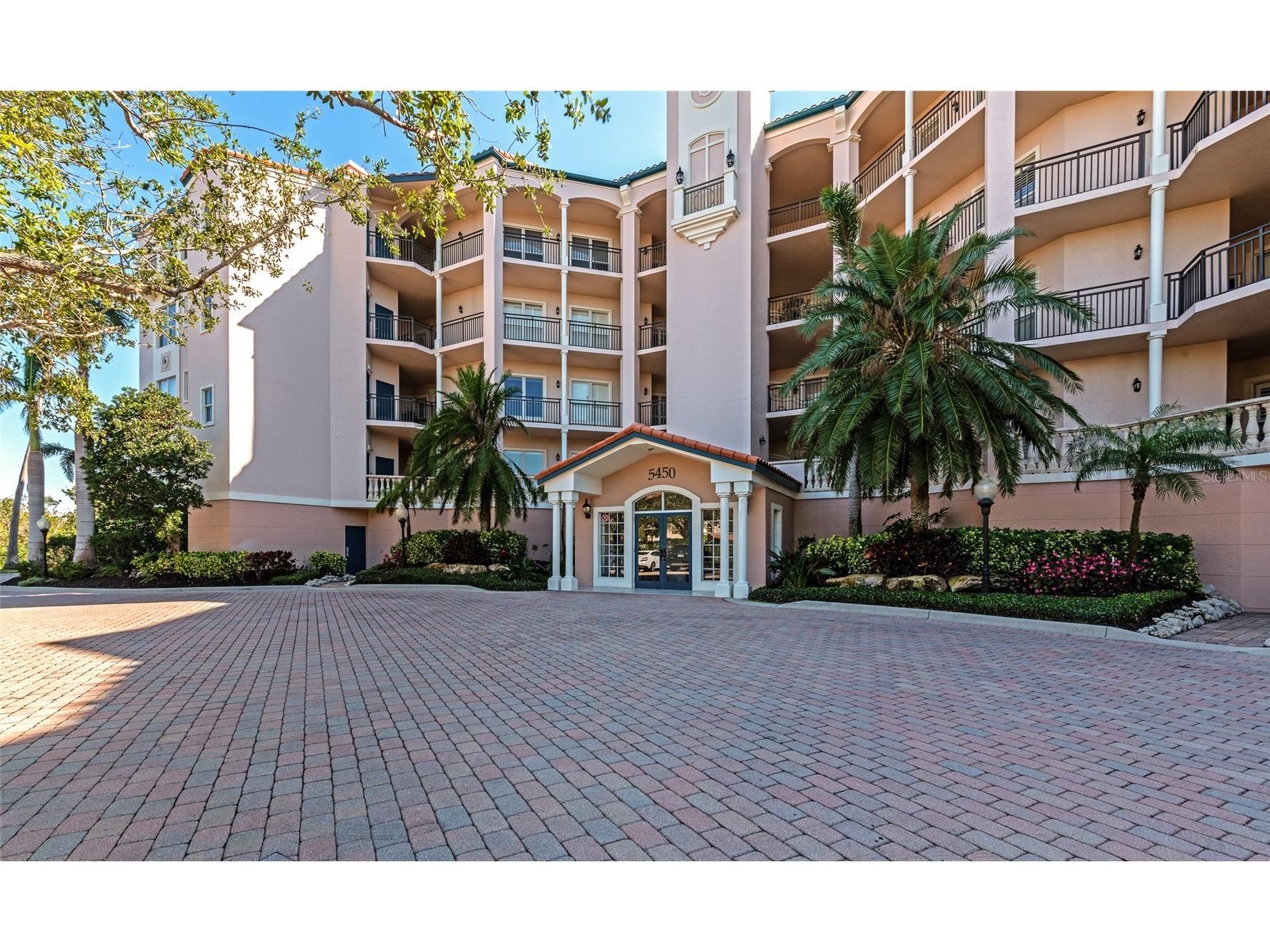 5408 Eagles Point Circle #302 Sarasota FL 34231 - INTRACOASTAL WATERWAY A4678903 image53