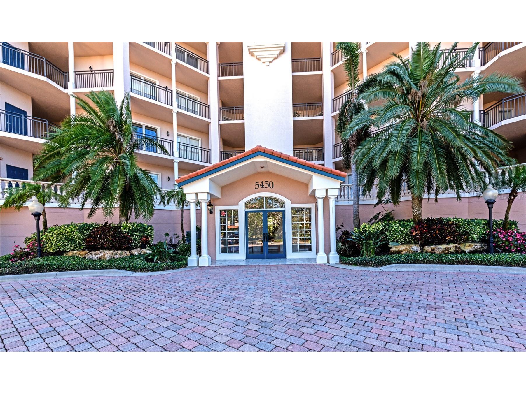 5408 Eagles Point Circle #302 Sarasota FL 34231 - INTRACOASTAL WATERWAY A4678903 image55
