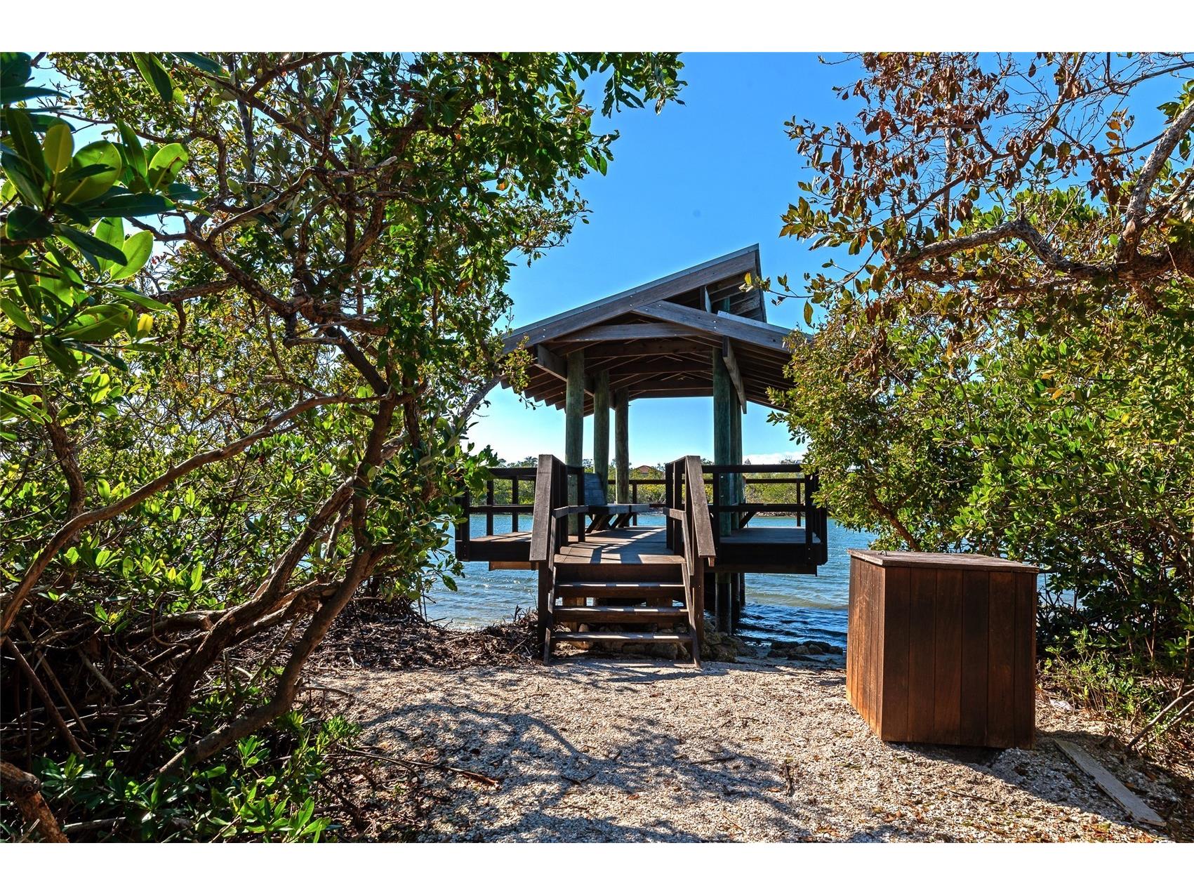 5408 Eagles Point Circle #302 Sarasota FL 34231 - INTRACOASTAL WATERWAY A4678903 image61