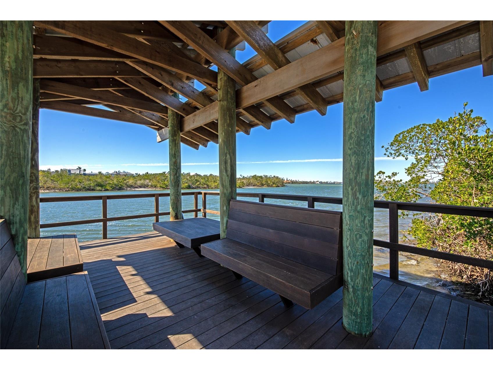 5408 Eagles Point Circle #302 Sarasota FL 34231 - INTRACOASTAL WATERWAY A4678903 image64