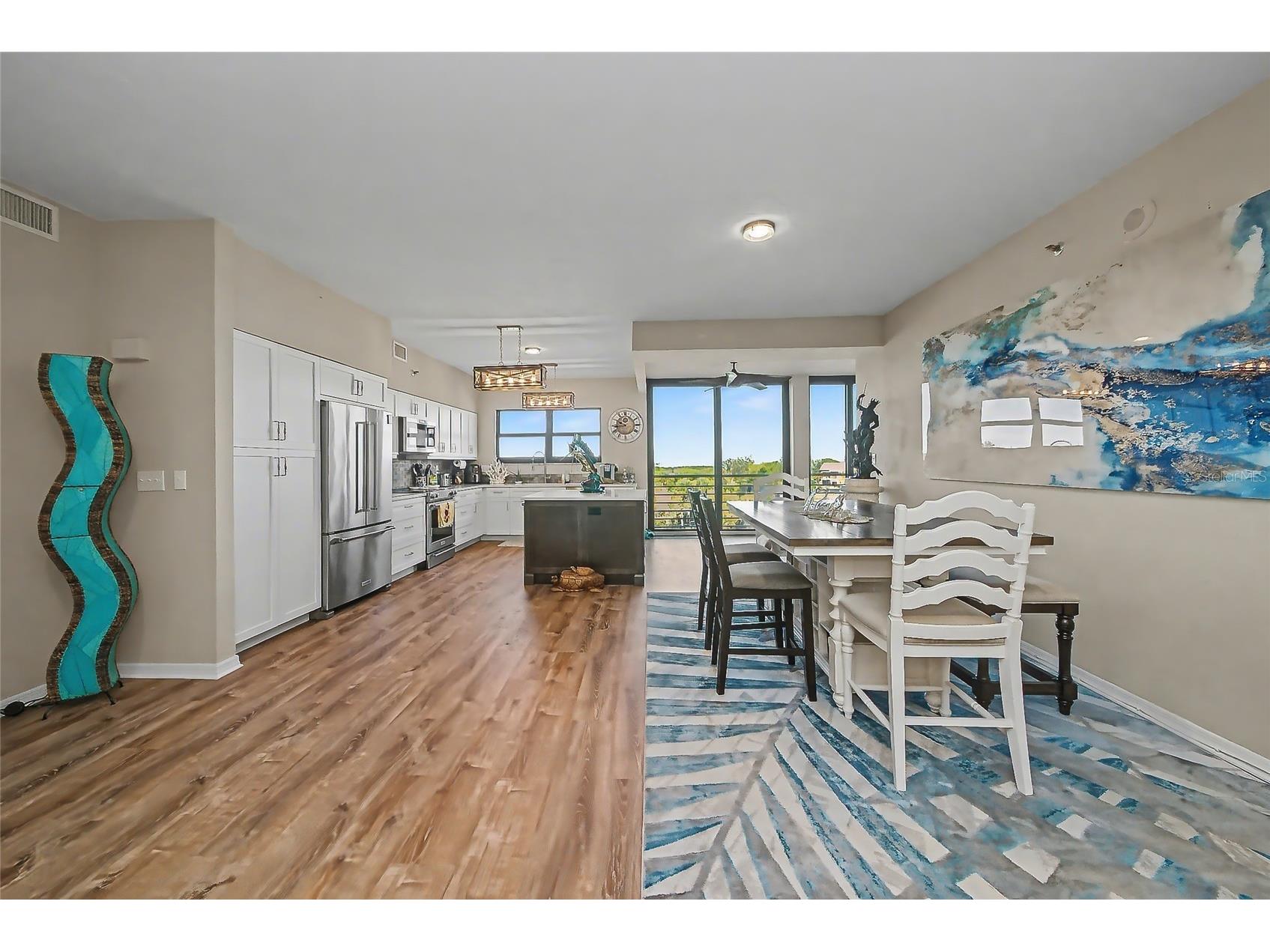 5408 Eagles Point Circle #302 Sarasota FL 34231 - INTRACOASTAL WATERWAY A4678903 image8