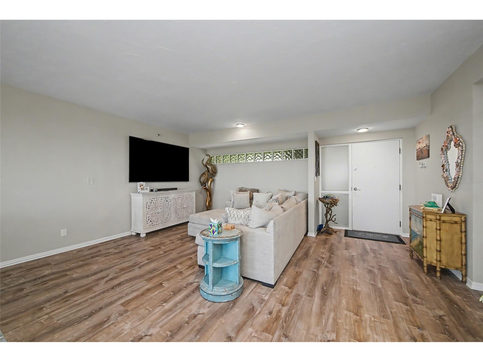 5408 Eagles Point Circle #302 Sarasota FL 34231 A4695917 image10