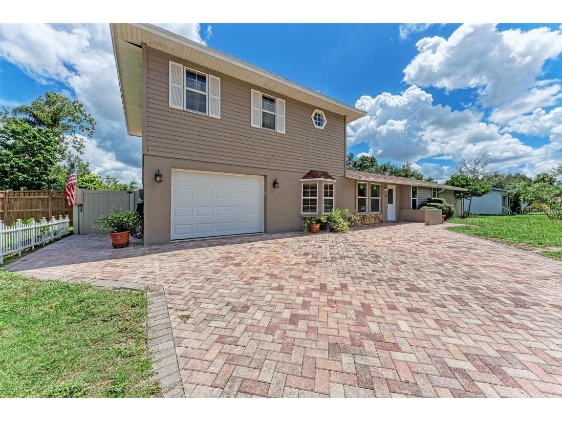5408 Evora Avenue Sarasota FL 34235 A4668995 image2