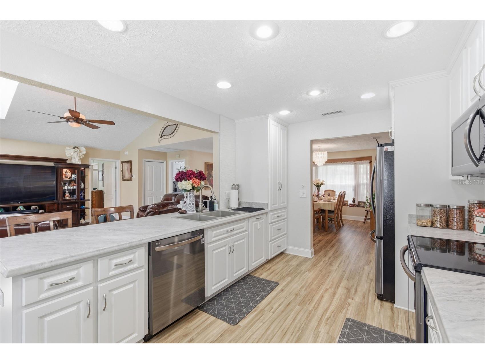 5408 Saltamonte Drive New Port Richey FL 34655 W7885854 image18
