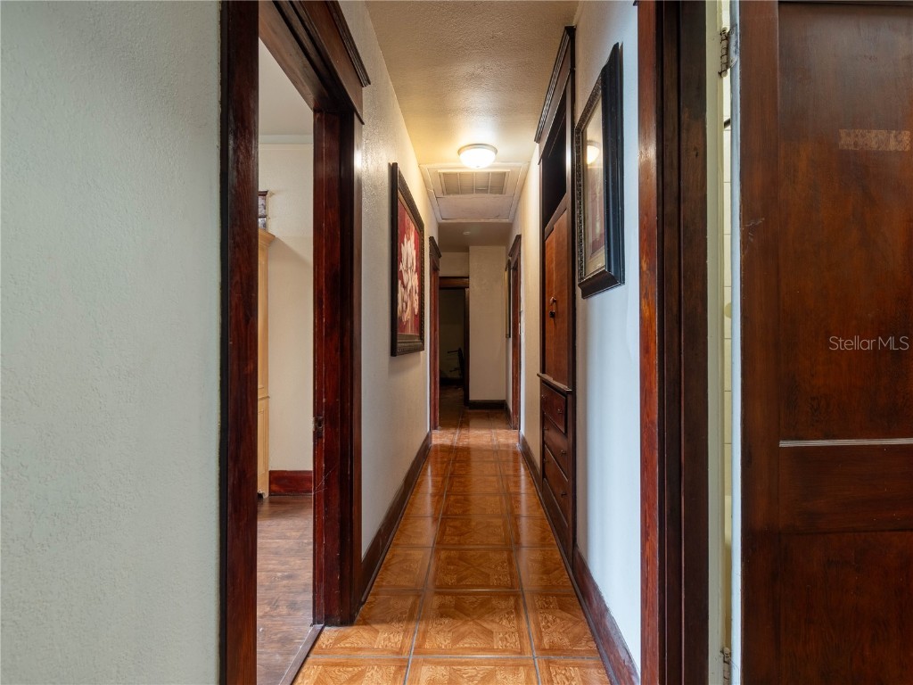 5409 N Florida Avenue Tampa FL 33604 TB8429683 image19