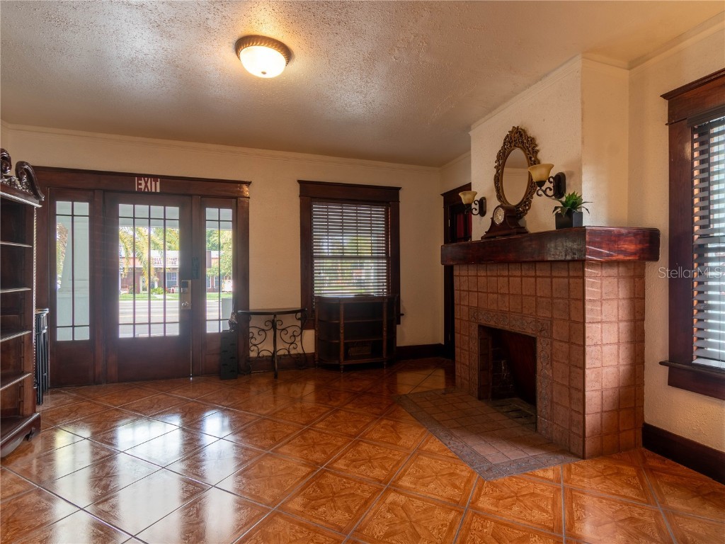 5409 N Florida Avenue Tampa FL 33604 TB8429683 image6