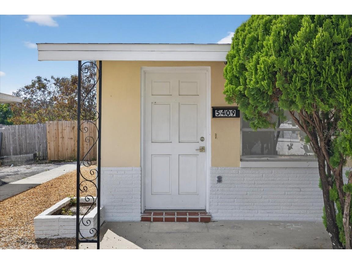 5409 Oceanic Road Holiday FL 34690 TB8432686 image1