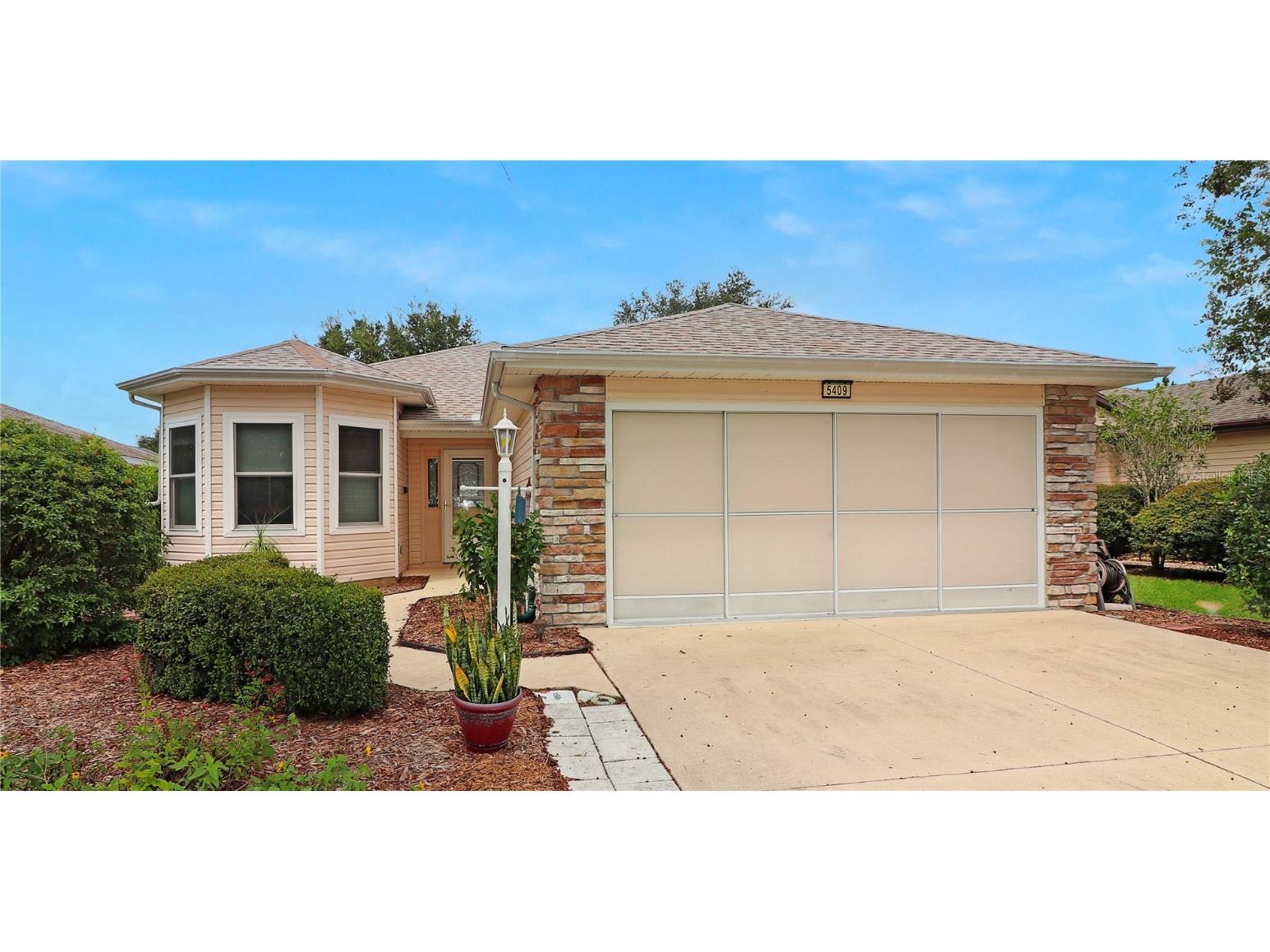 5409 Sir Churchill Drive Leesburg FL 34748 G5082132 image1