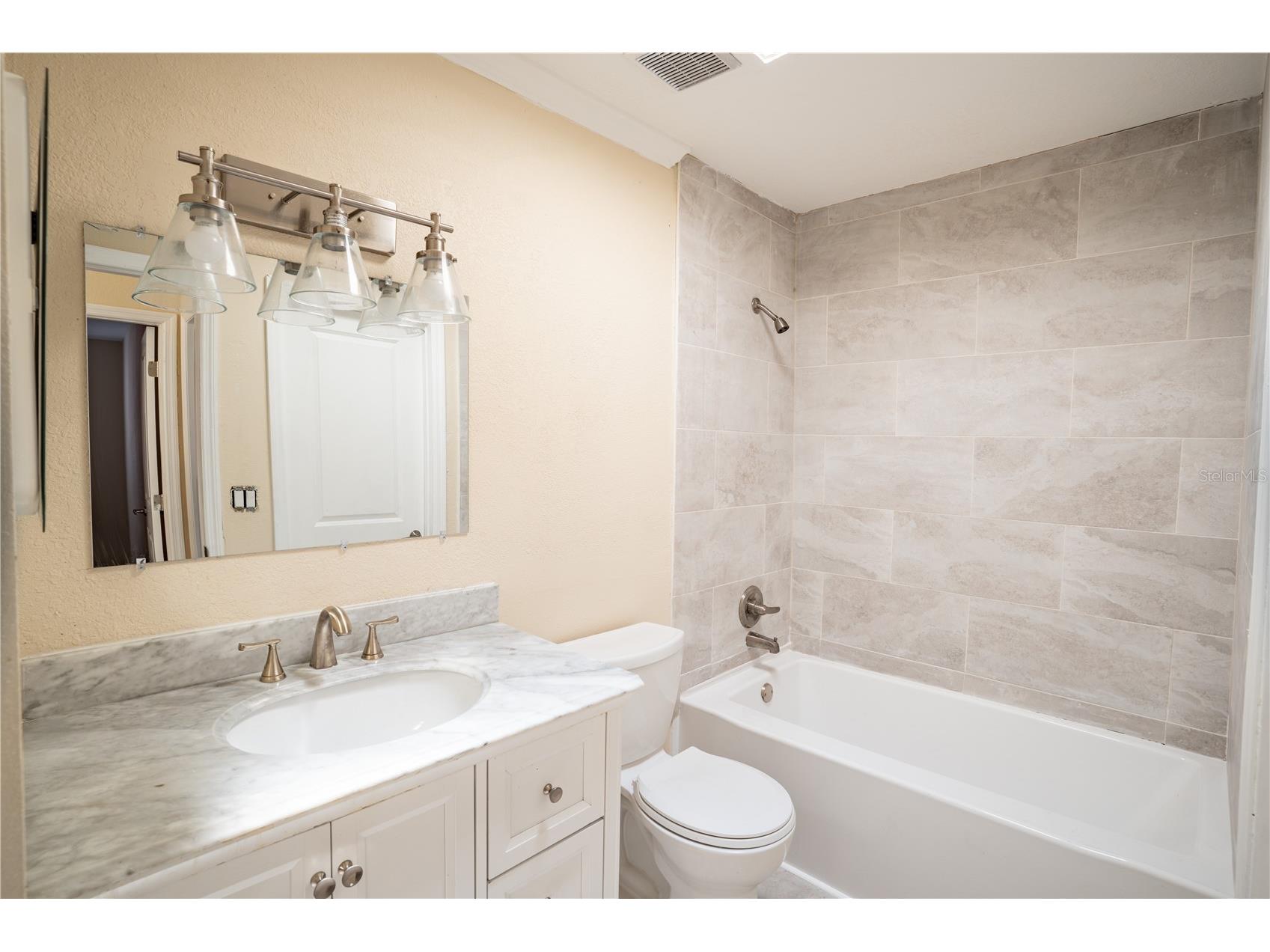 5409 Sweetwater Terrace Circle Tampa FL 33634 TB8517276 image20