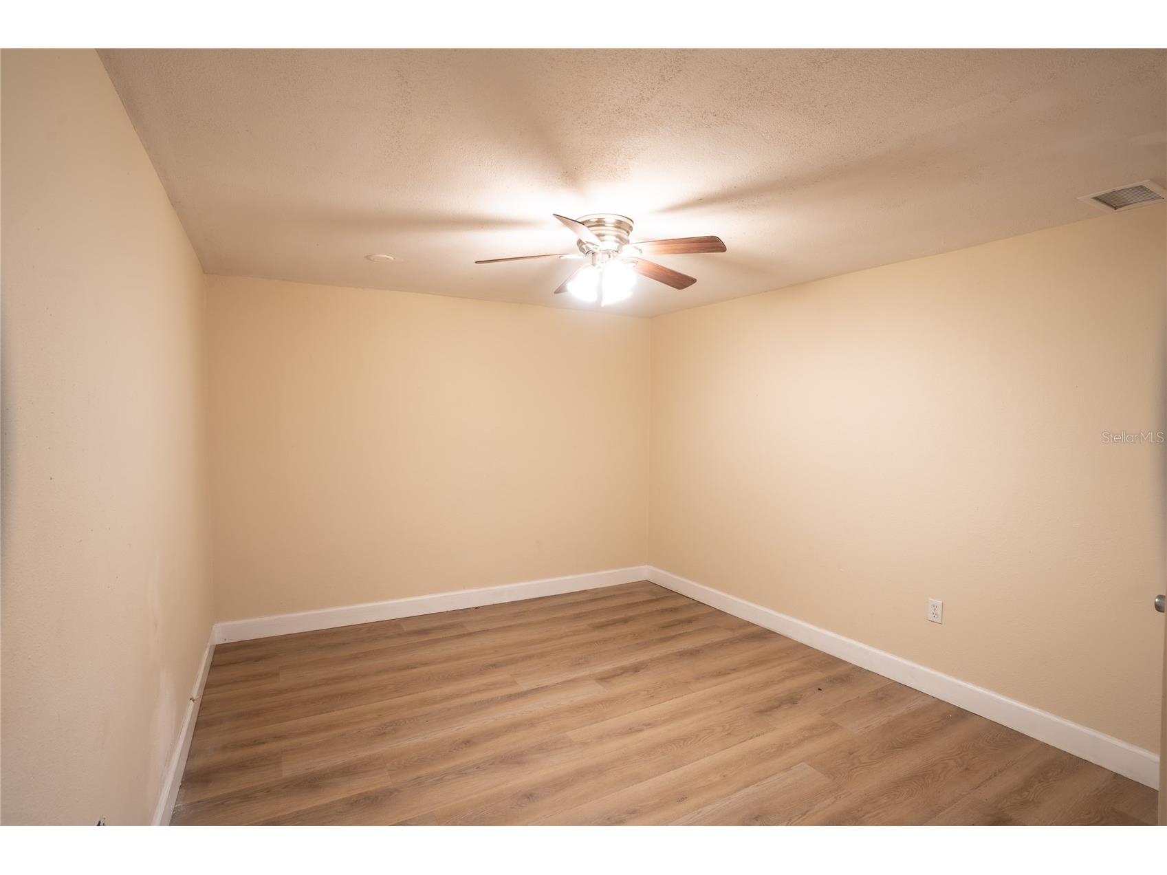 5409 Sweetwater Terrace Circle Tampa FL 33634 TB8517276 image22