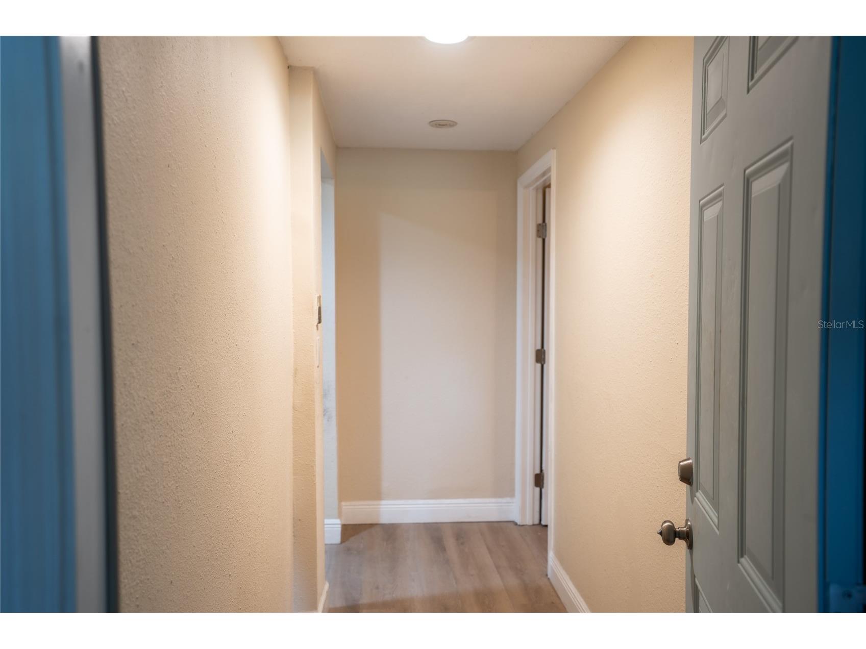 5409 Sweetwater Terrace Circle Tampa FL 33634 TB8517276 image3