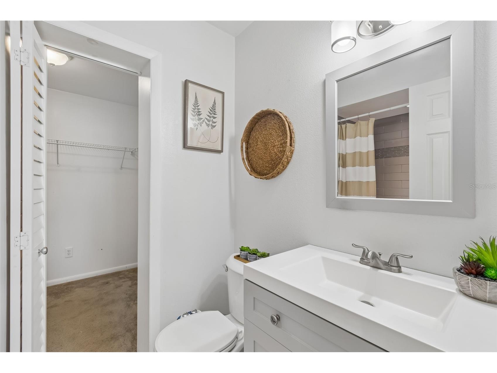 541 5th Street SE Largo FL 33771 TB8485591 image16