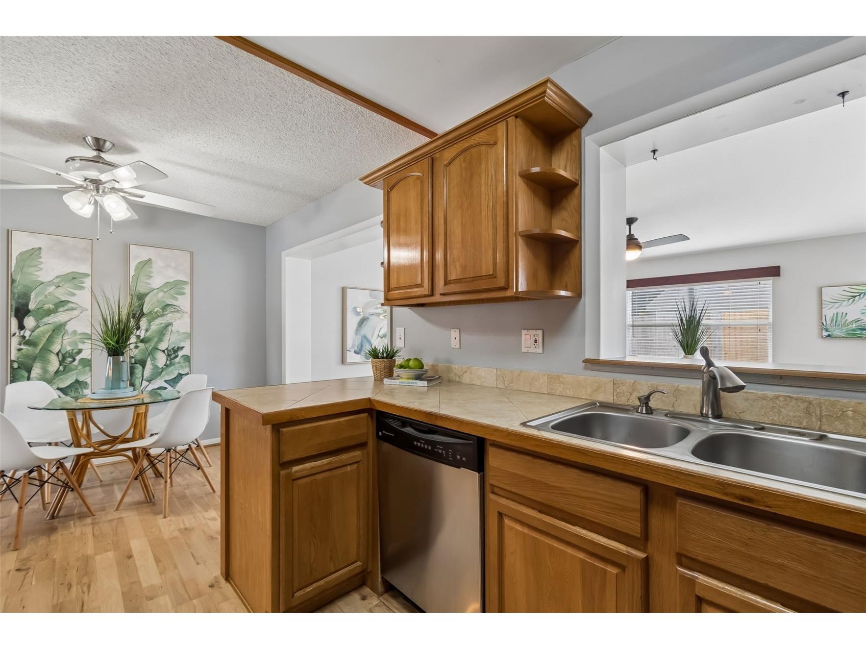 541 5th Street SE Largo FL 33771 TB8485591 image8