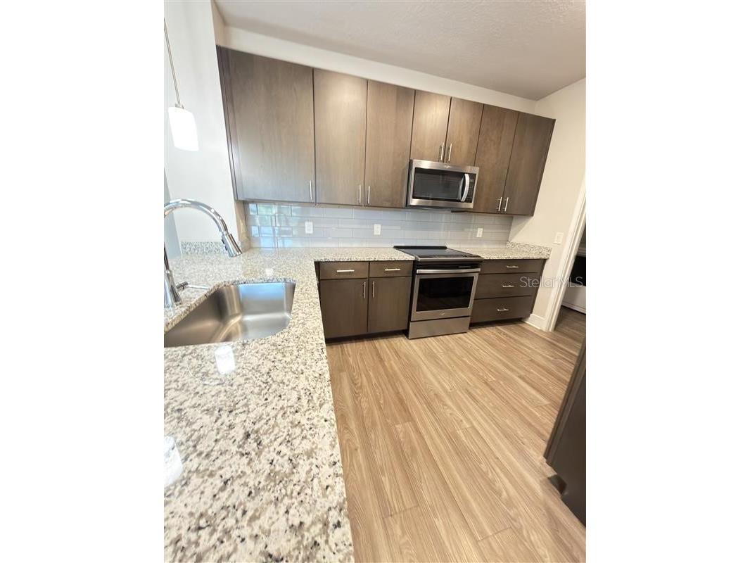 541 Academy Drive #204 Kissimmee FL 34744 O6396542 image13