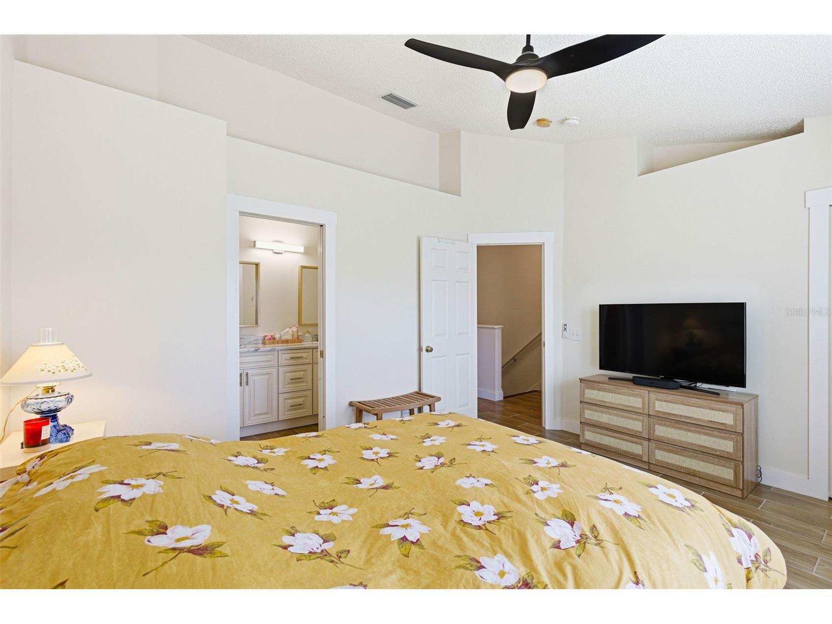 541 Black Lion Drive NE Saint Petersburg FL 33716 TB8466935 image20