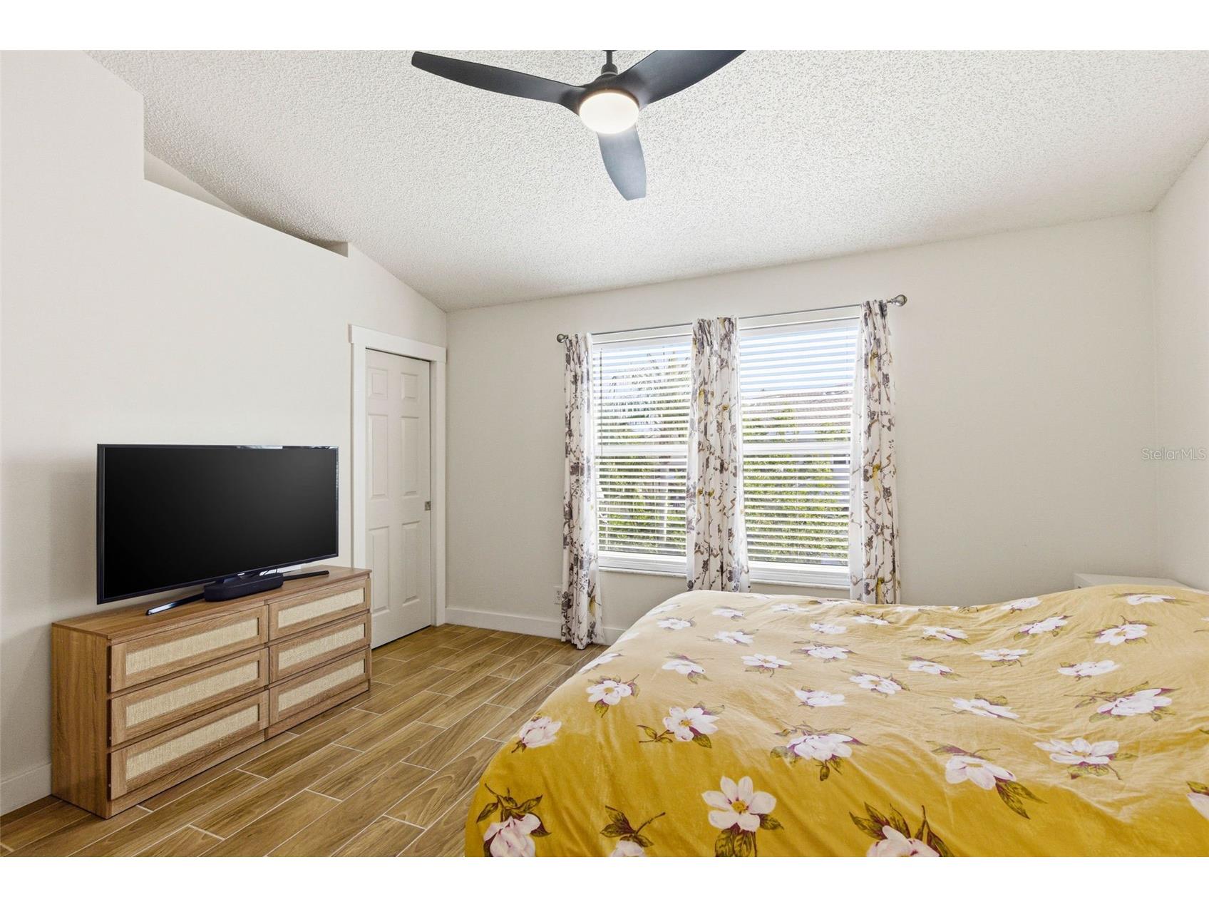 541 Black Lion Drive NE Saint Petersburg FL 33716 TB8466935 image21