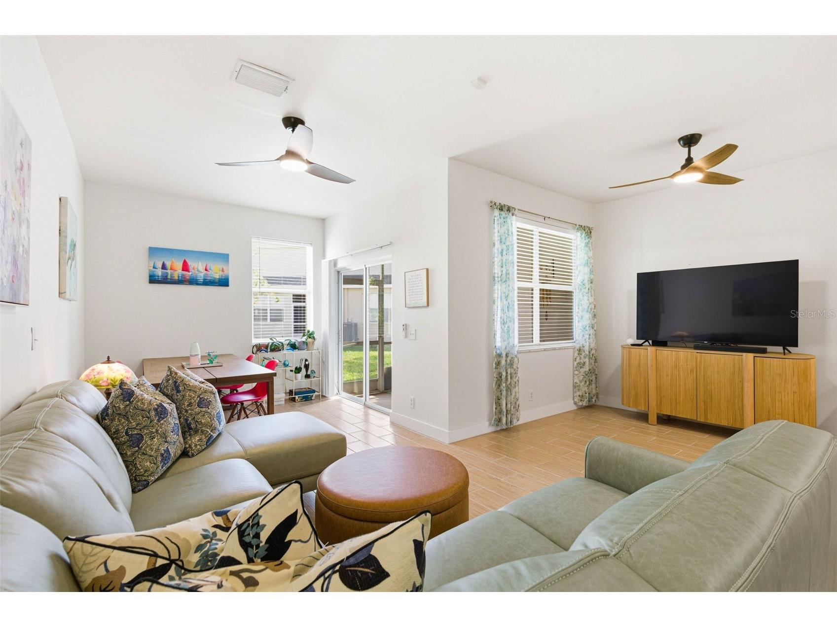 541 Black Lion Drive NE Saint Petersburg FL 33716 TB8466935 image5