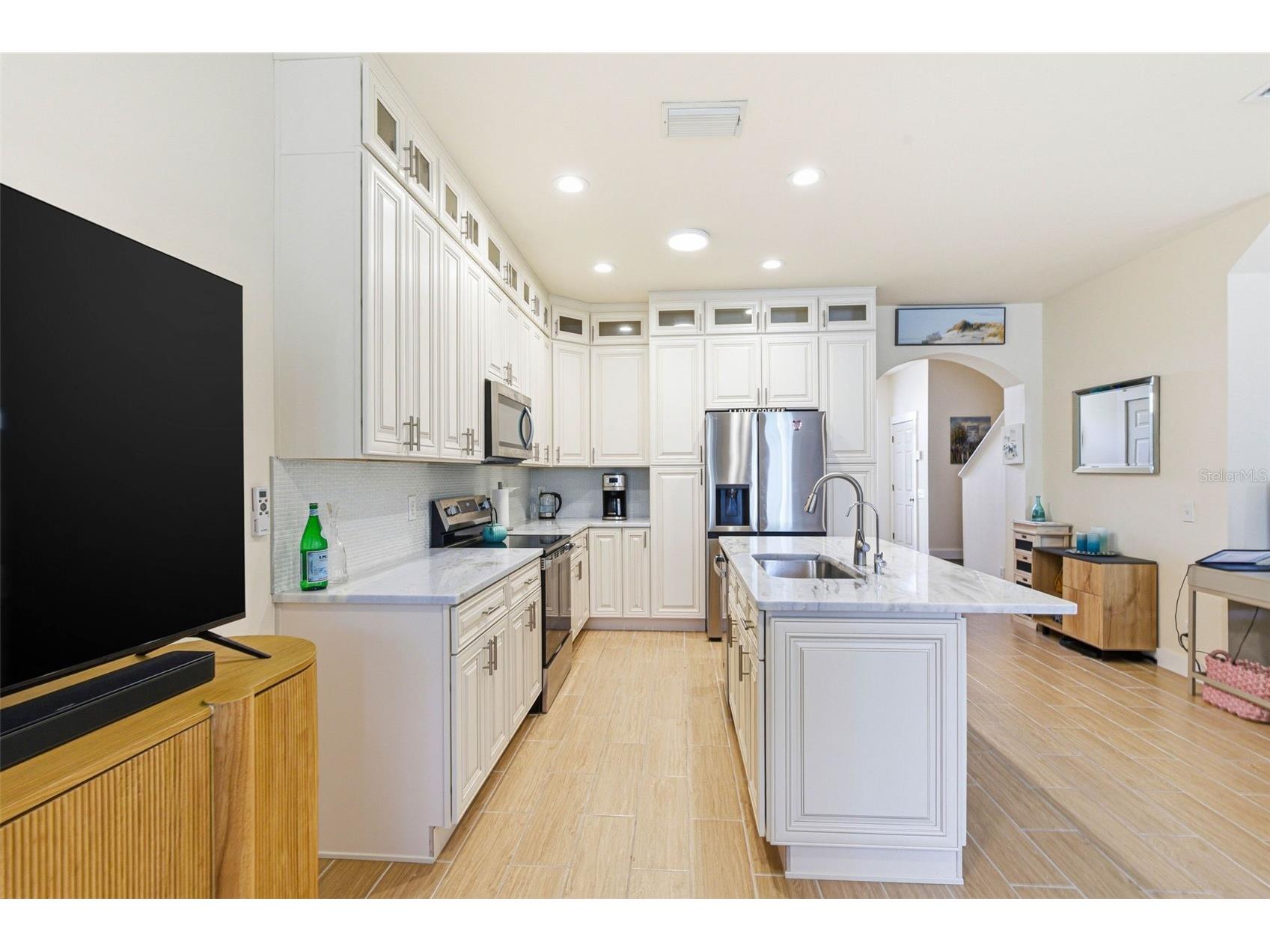 541 Black Lion Drive NE Saint Petersburg FL 33716 TB8466935 image9