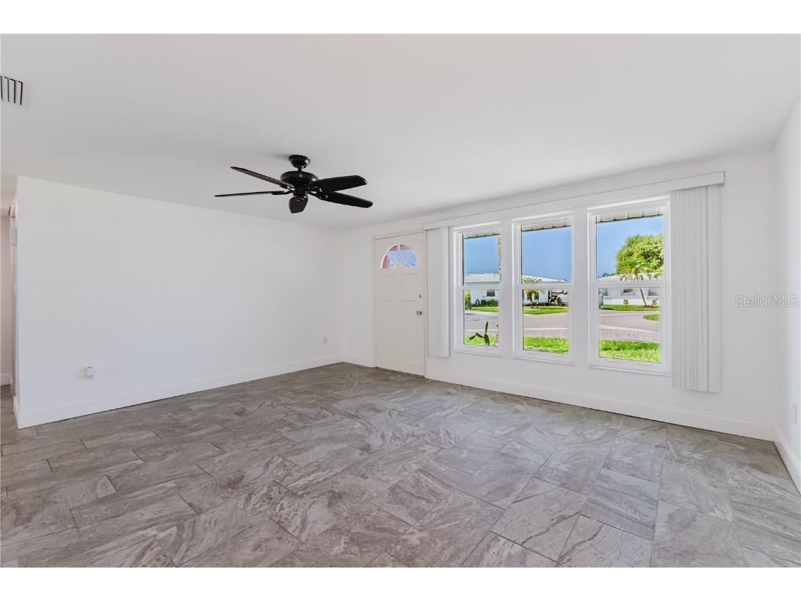 541 Circlewood Drive #R9 Venice FL 34293 N6139938 image14