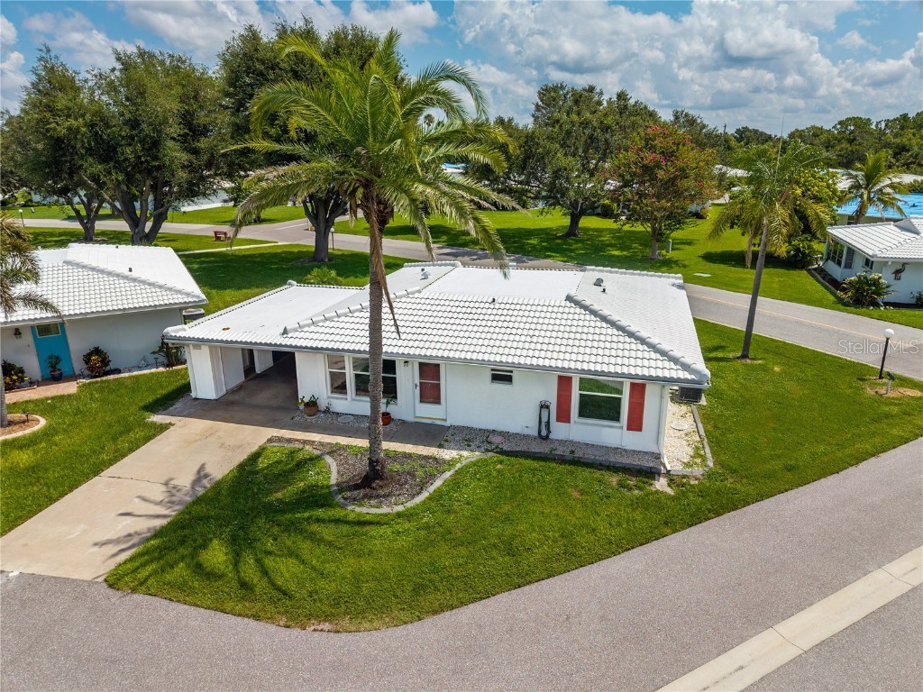 541 Circlewood Drive #R9 Venice FL 34293 N6139938 image3