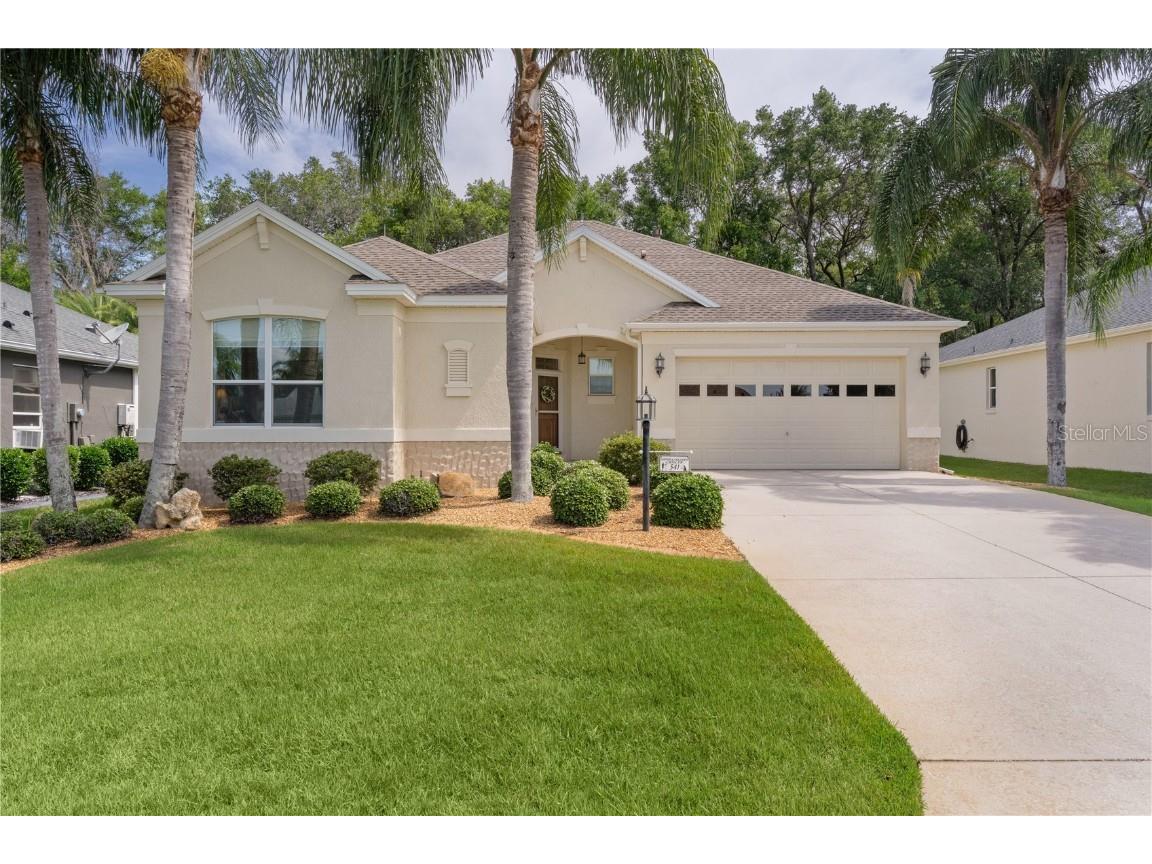 541 Cokesbury Drive The Villages FL 32162 G5097563 image1