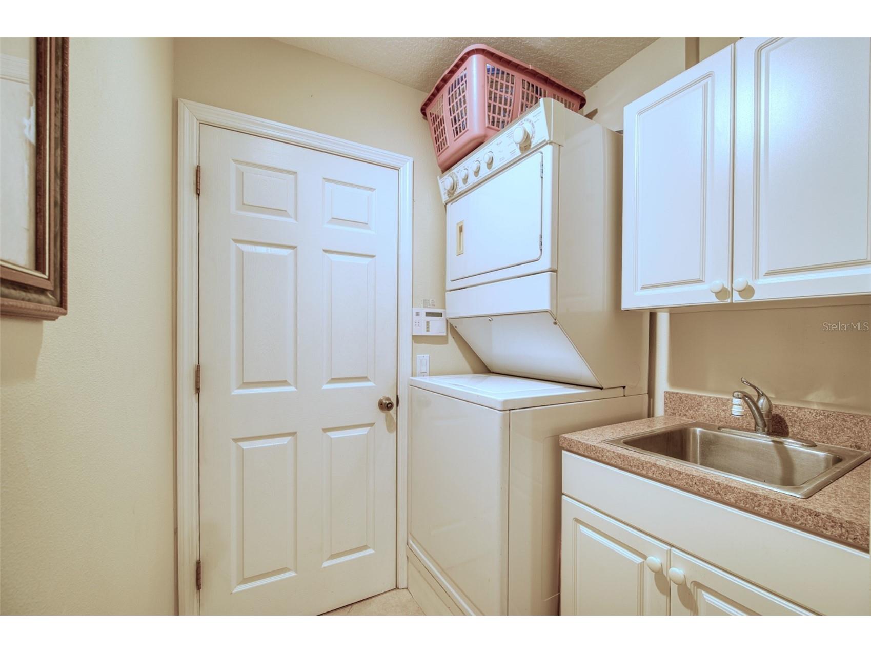 541 Falkland Road Venice FL 34293 A4692658 image13
