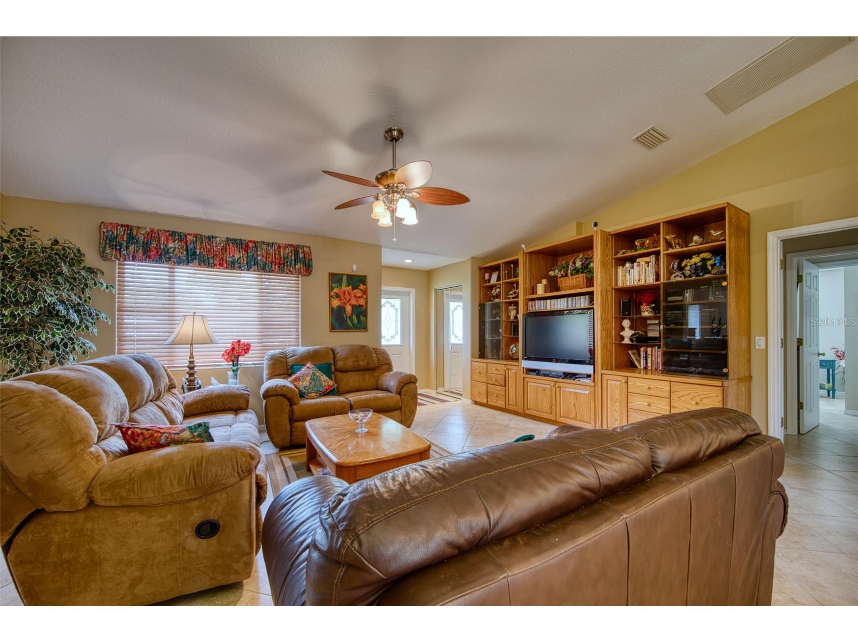 541 Falkland Road Venice FL 34293 A4692658 image4