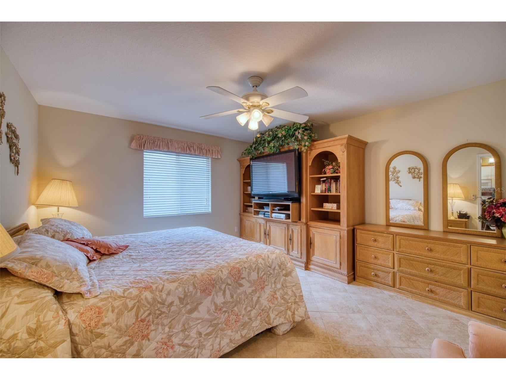 541 Falkland Road Venice FL 34293 A4692658 image7