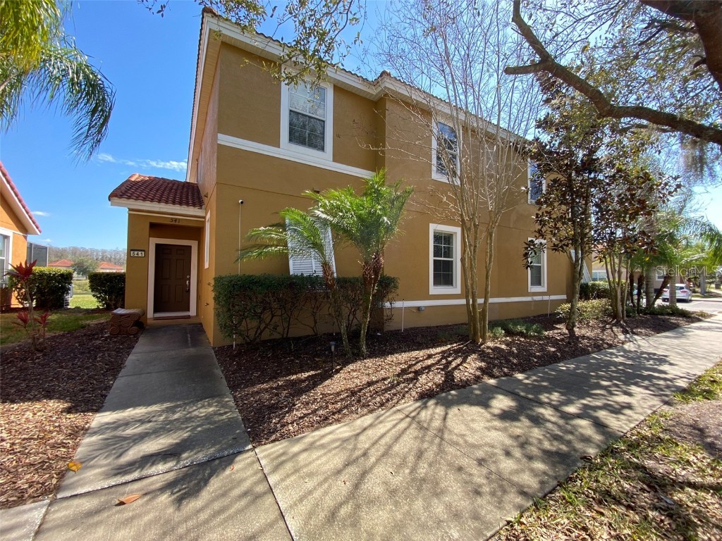 541 Las Fuentes Drive Kissimmee FL 34746 O6182920 image1