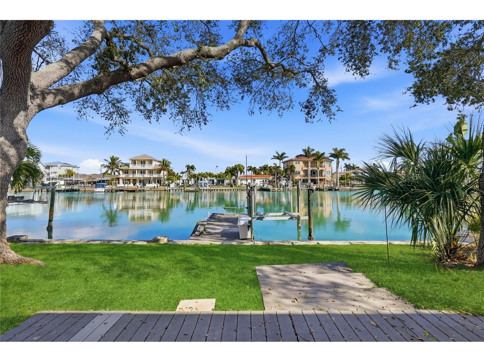 541 Lillian Drive Madeira Beach FL 33708 - BOCA CIEGA BAY TB8477517 image28