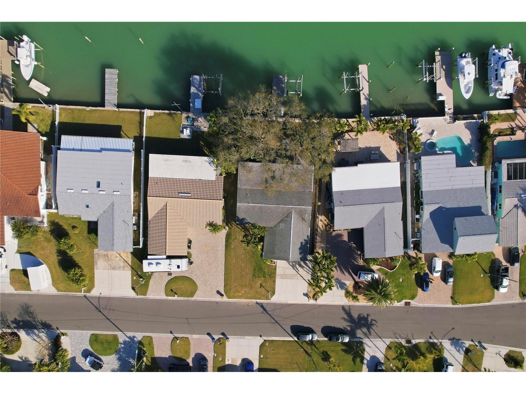 541 Lillian Drive Madeira Beach FL 33708 - BOCA CIEGA BAY TB8477517 image41